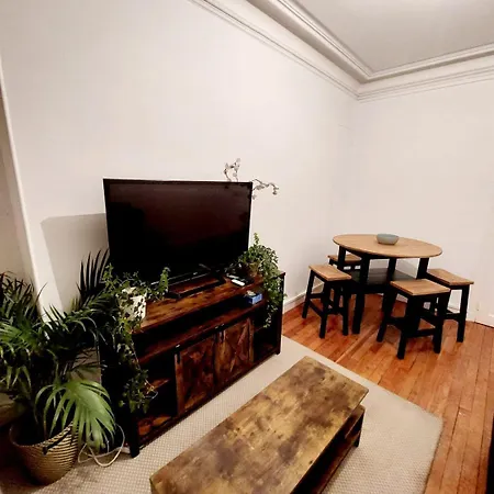 Large, Charming Near Montparnasse *