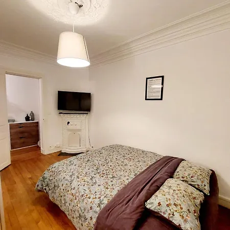 Large, Charming Near Montparnasse * Παρίσι