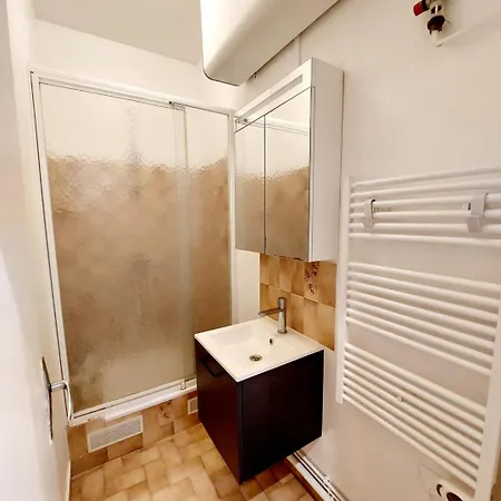 Large, Charming Near Montparnasse Διαμέρισμα